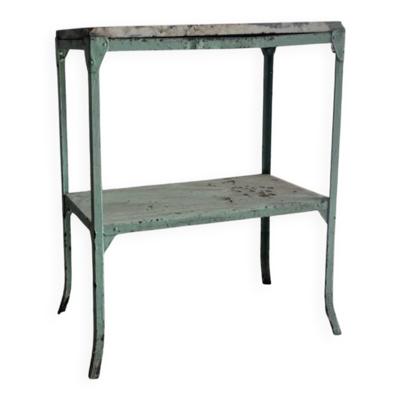 Table d’appoint industrielle en métal à deux niveaux