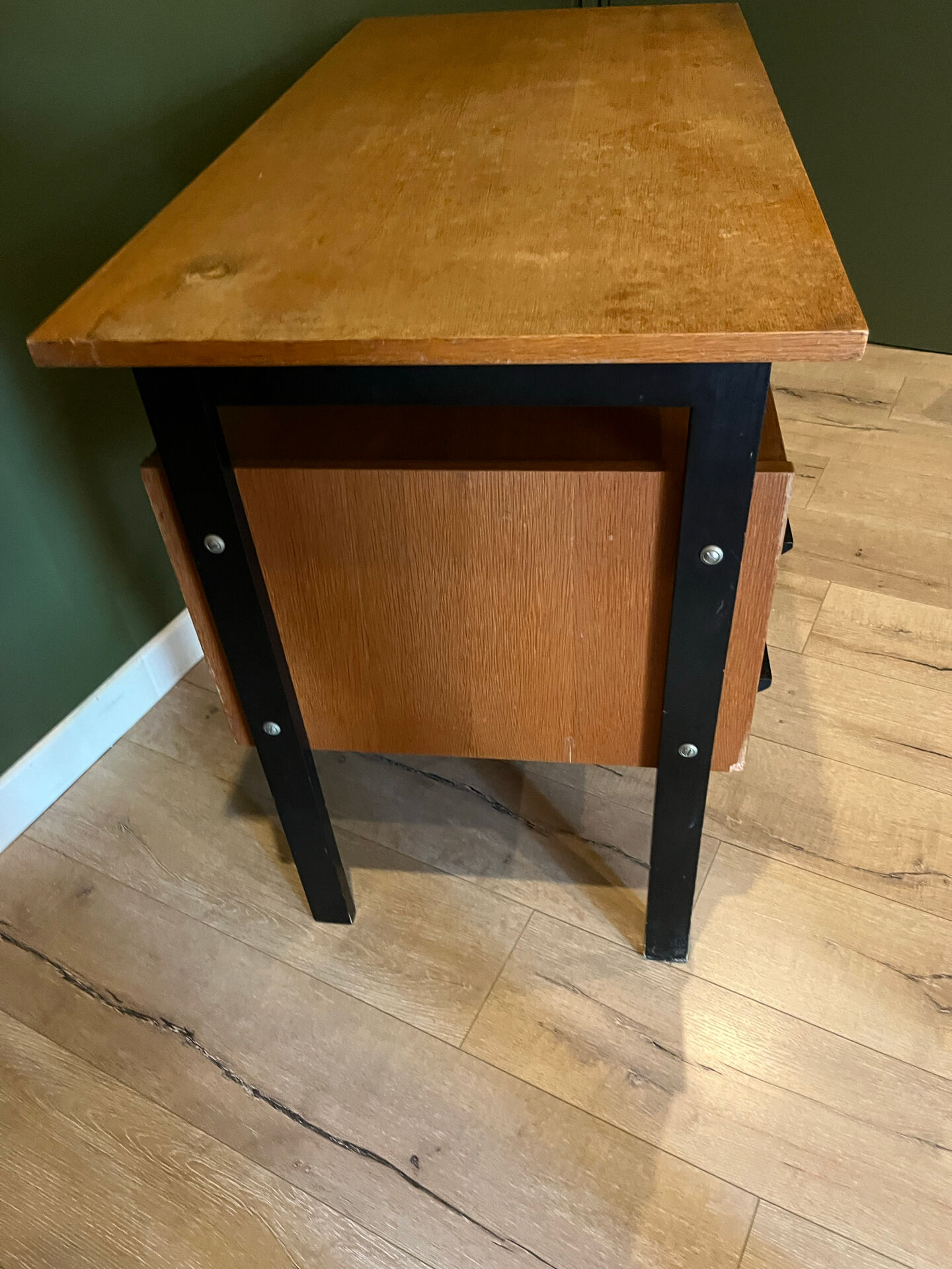 Bureau moderniste bois