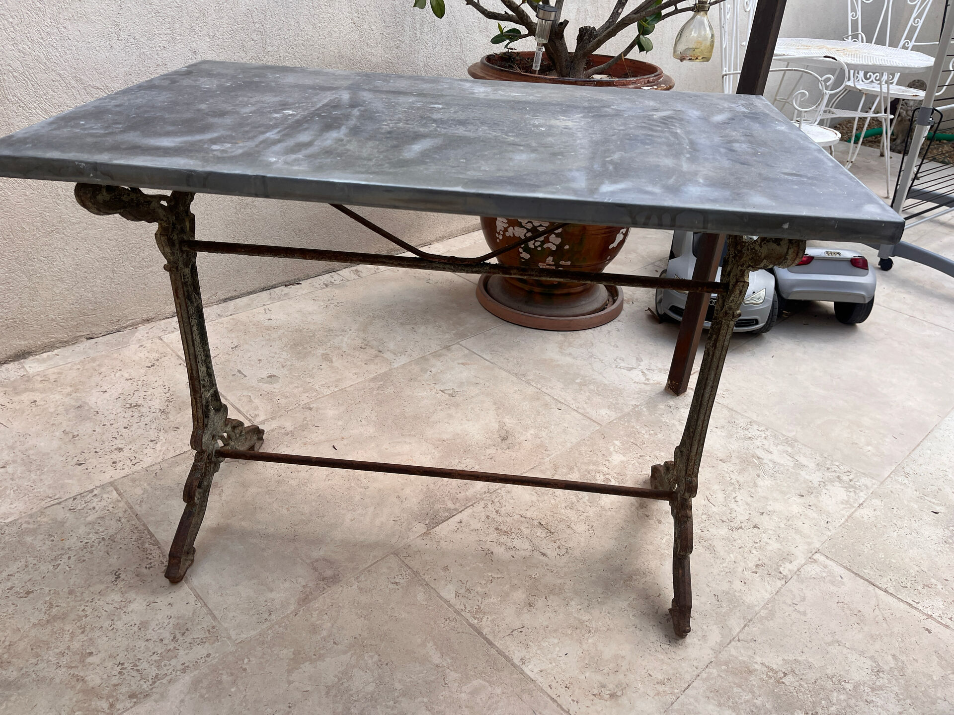 Table bistrot art nouveau 1900