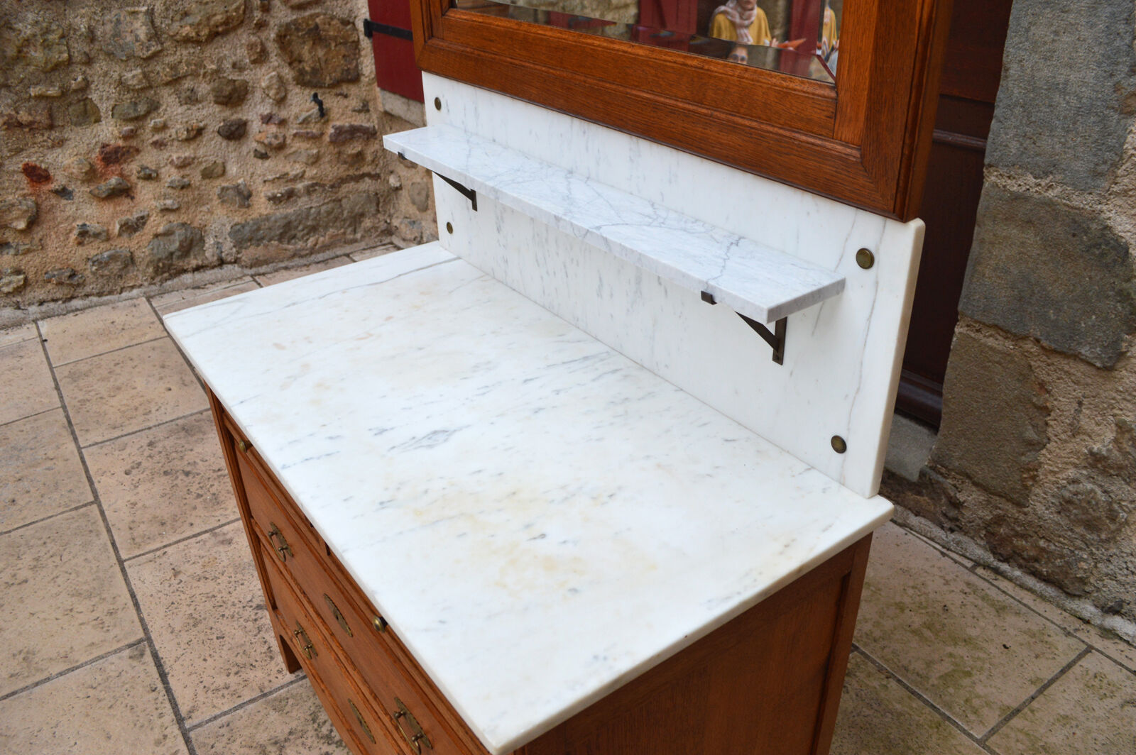 Art Nouveau dressing table dresser in carved oak, France, circa 1910