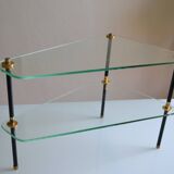 Side table made up of 2 triangular glass shelves