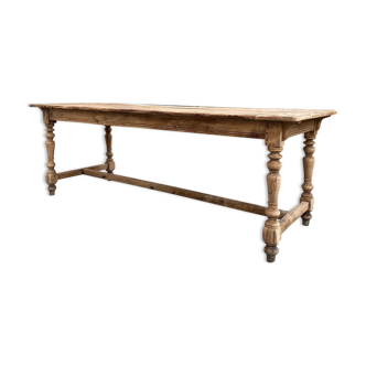Oak farm table