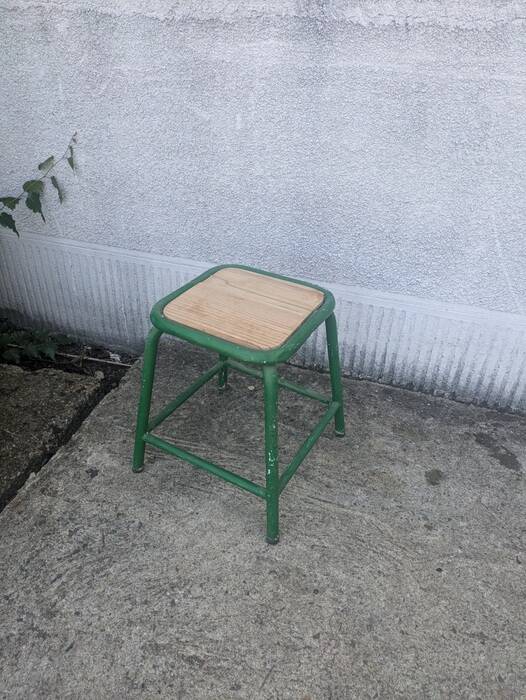 Tabouret d'atelier