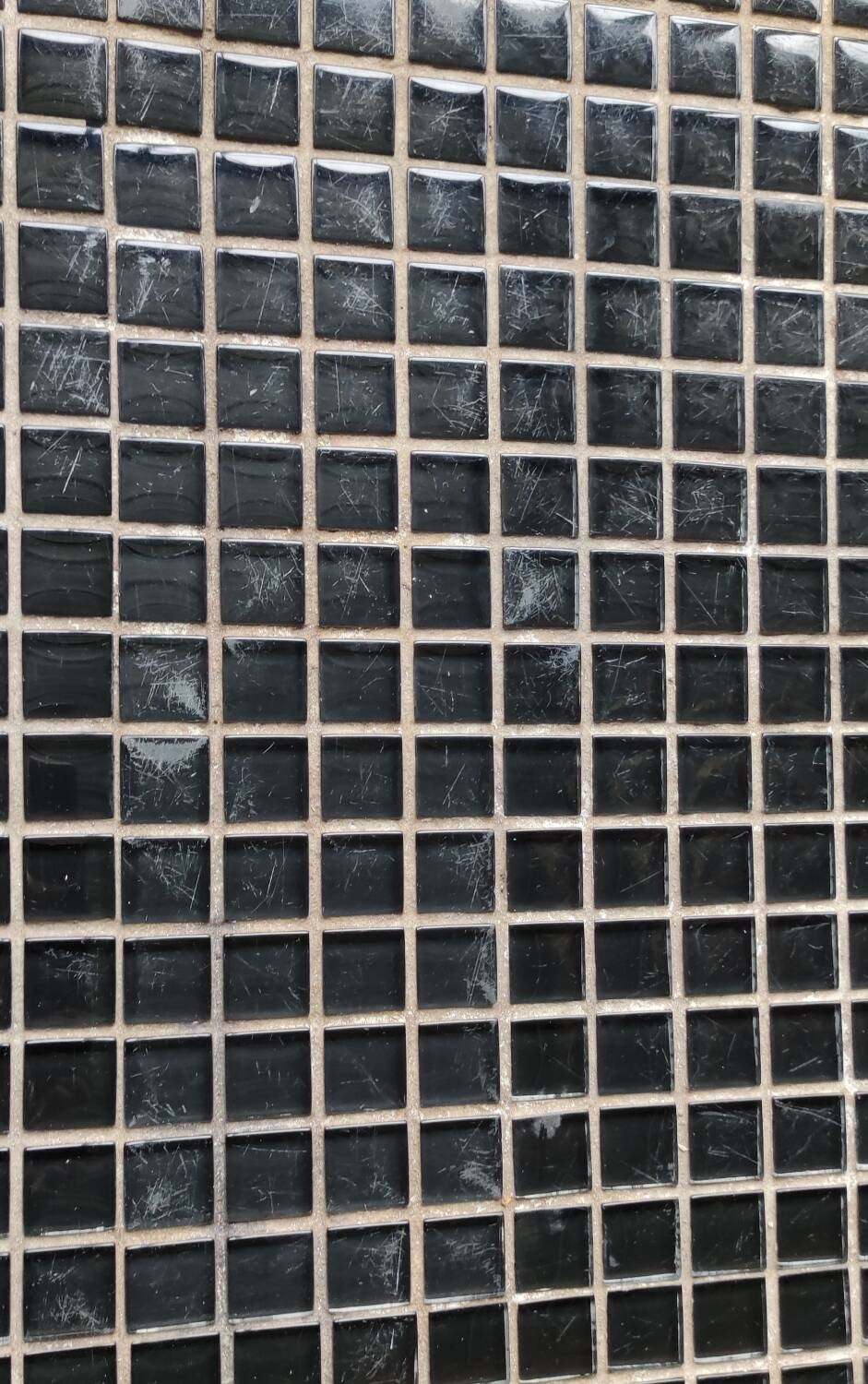 Old wrought iron table / ceramic tile top