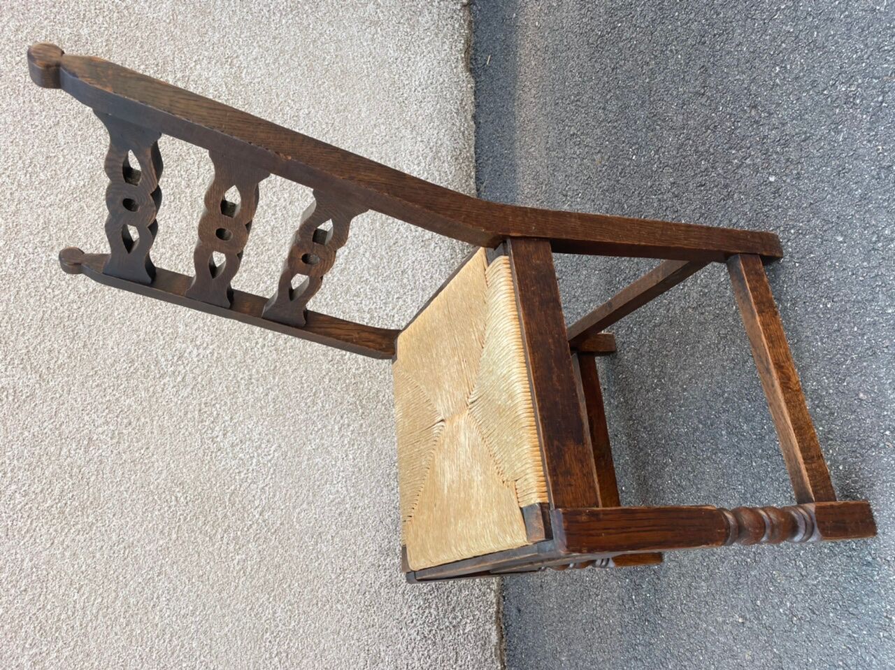 Rustic dining room chairs