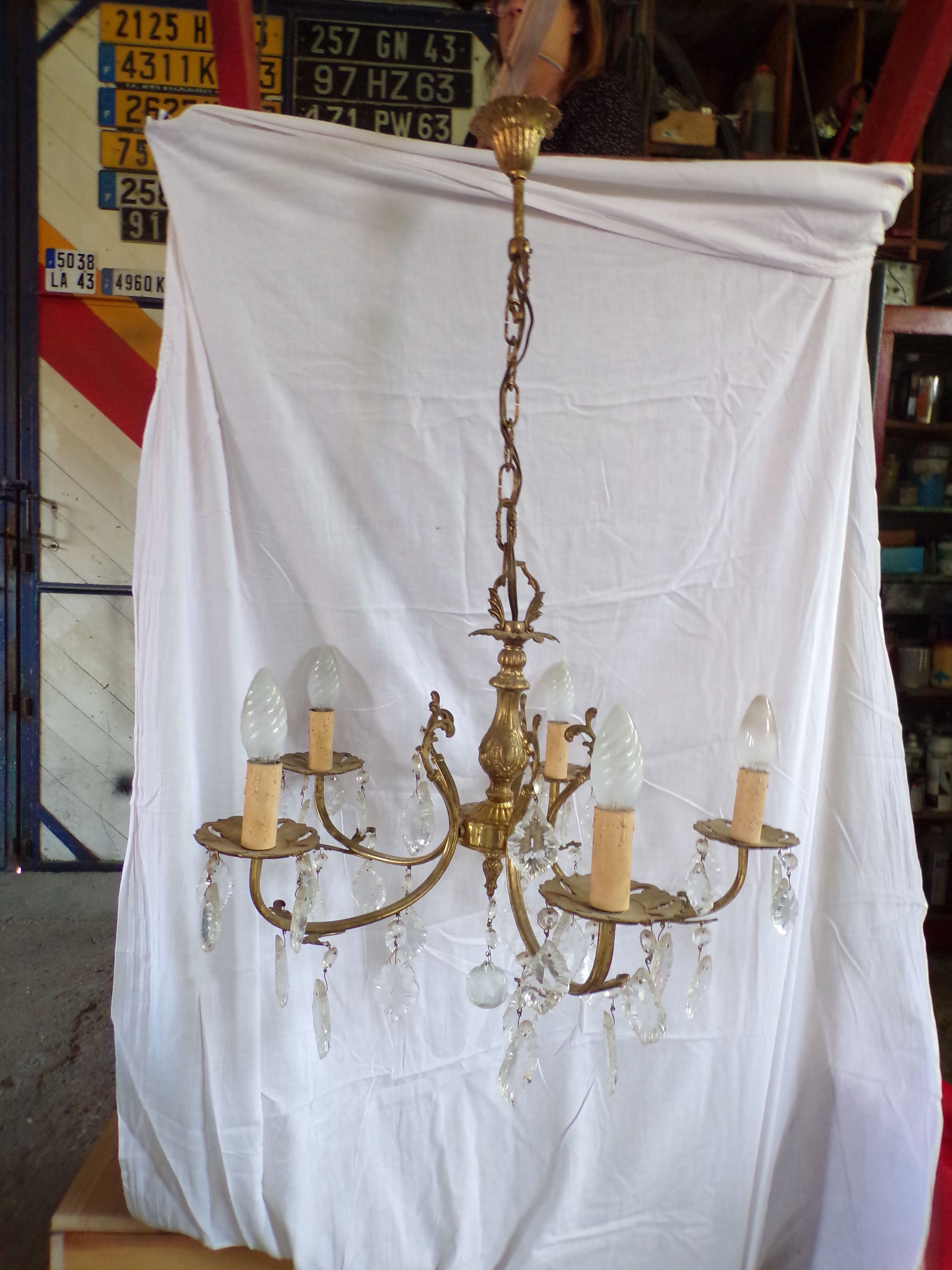 Chandelier has tassels