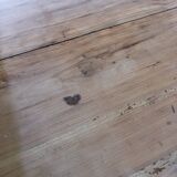 Round table in solid cherry wood, extendable with twisted legs, Louis Philippe style.