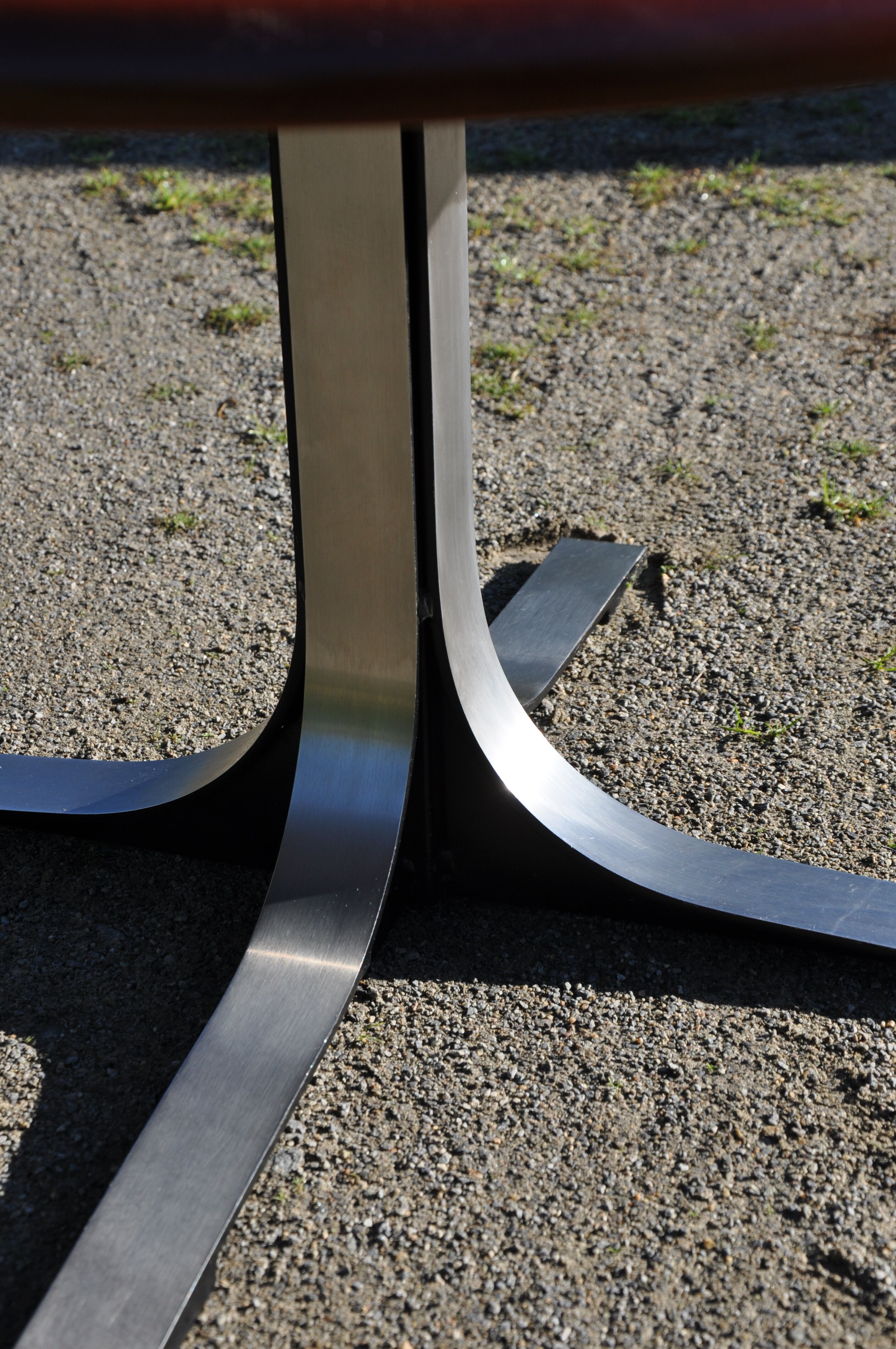 Lifting coffee table