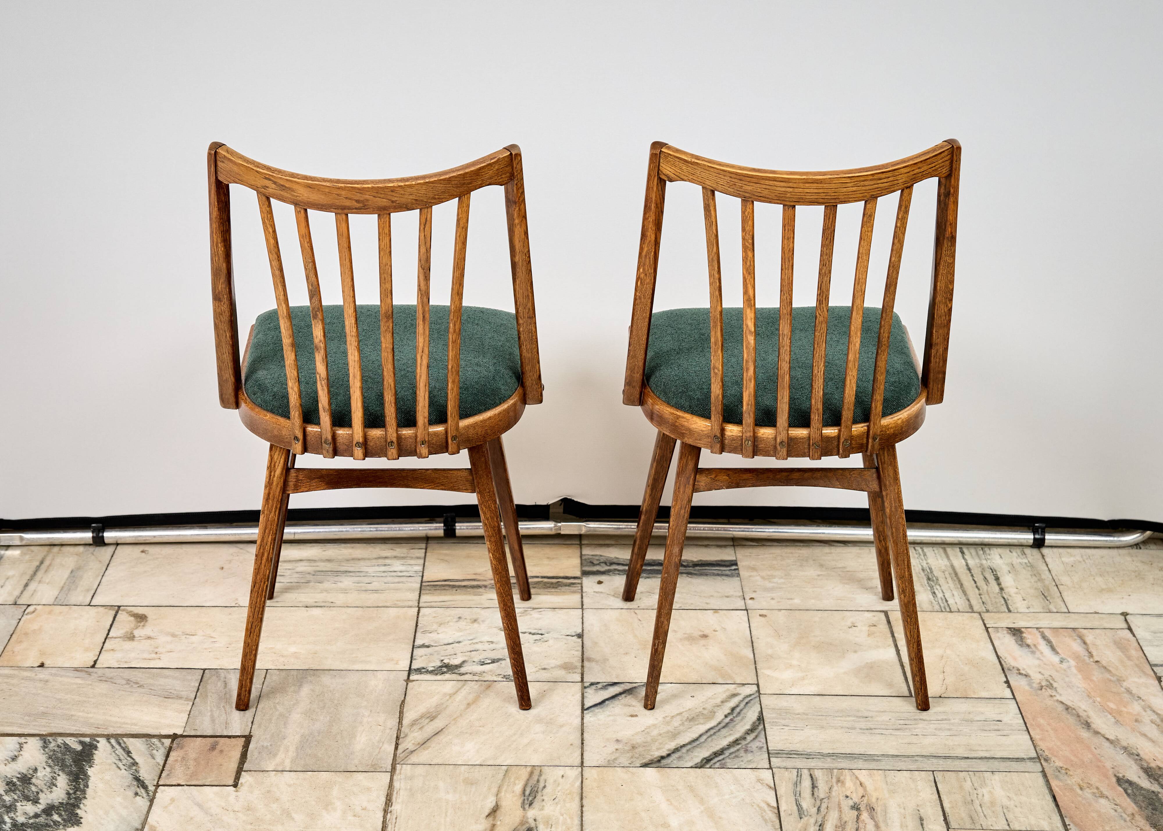 Set of Four Oak Chairs by Antonín Šuman, 1960s, Czechoslovakia