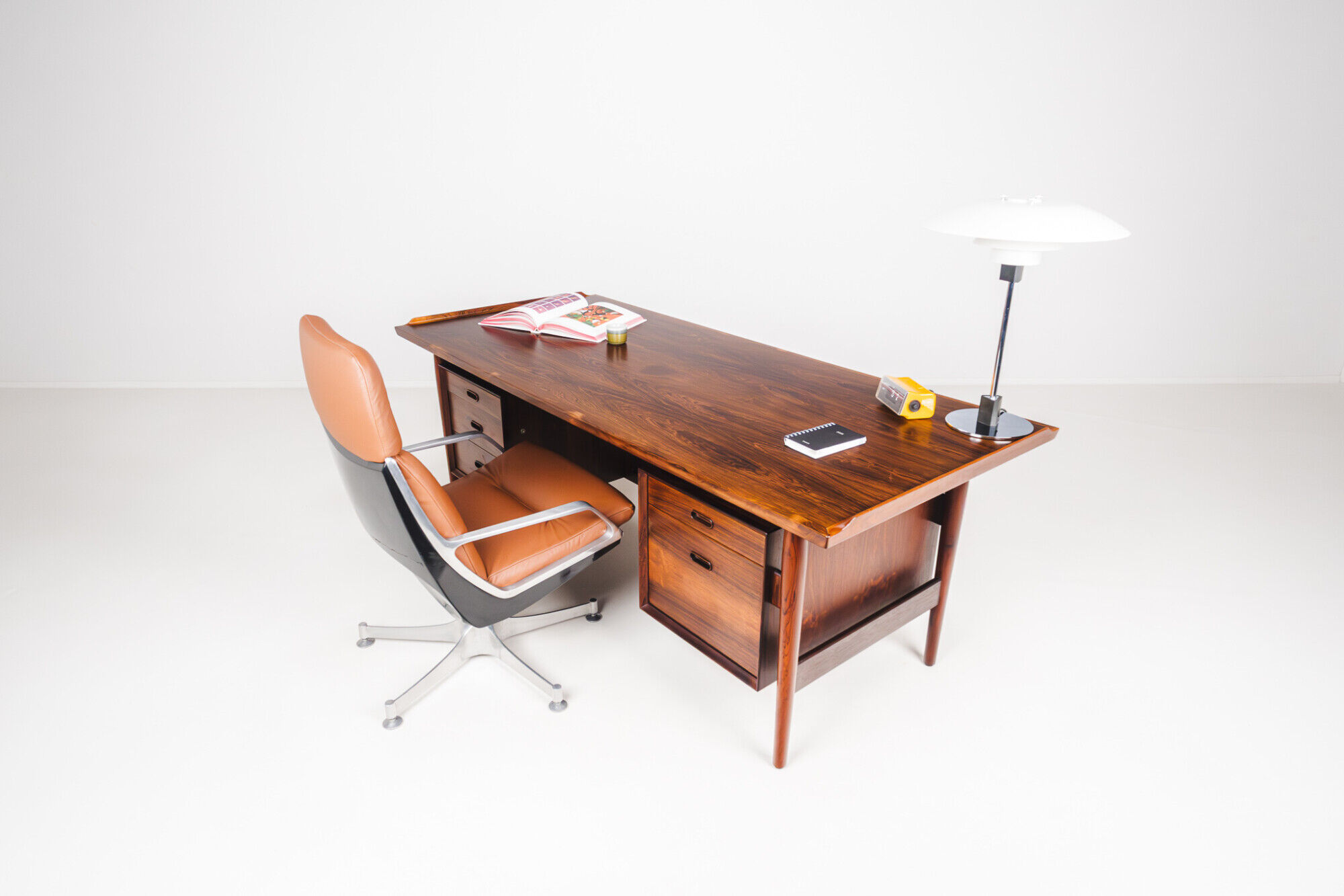 Bureau Arne Vodder en palissandre pour Sibast, Danemark 1960