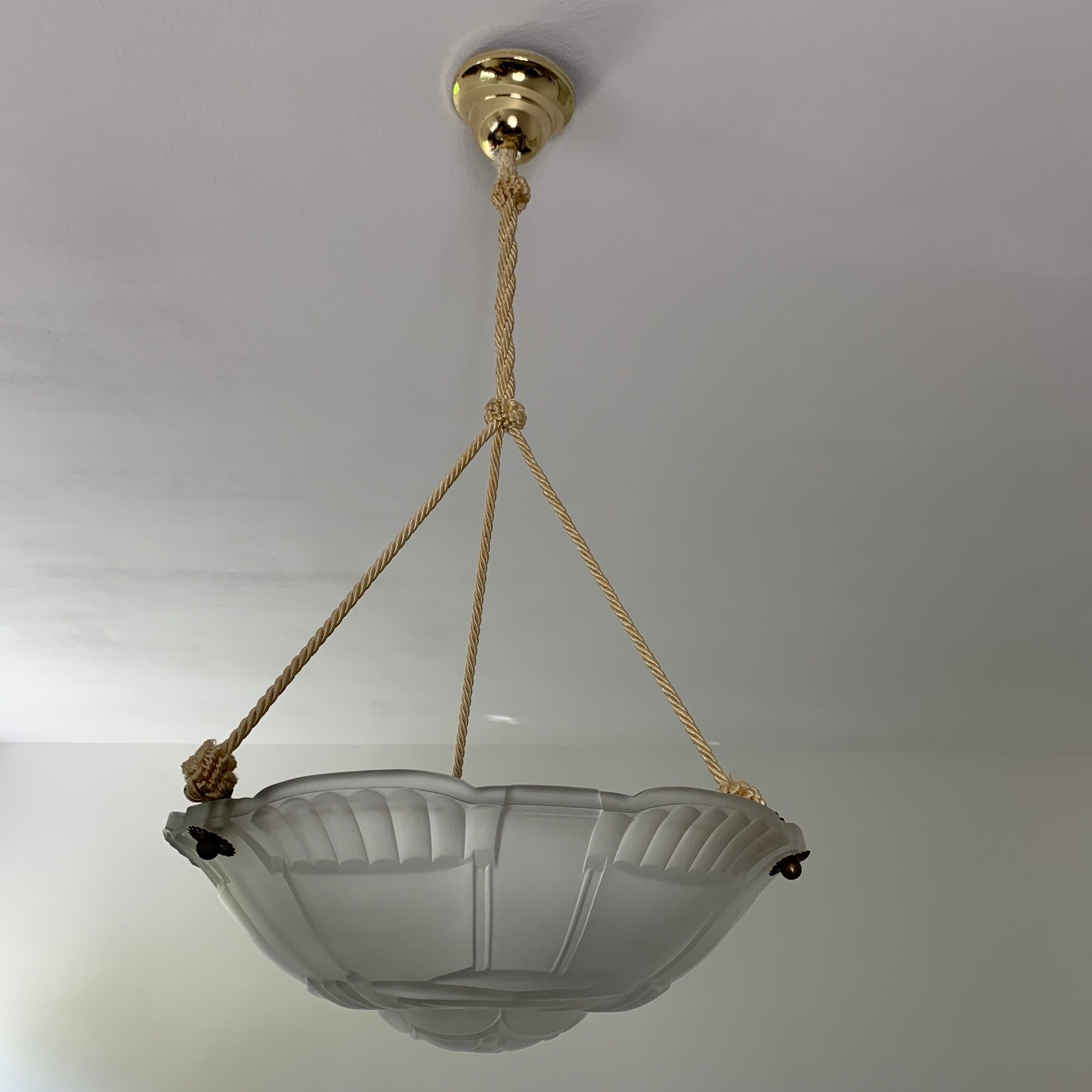 Hanging chandelier glass cacker preseated floral decoration art deco Artistar style