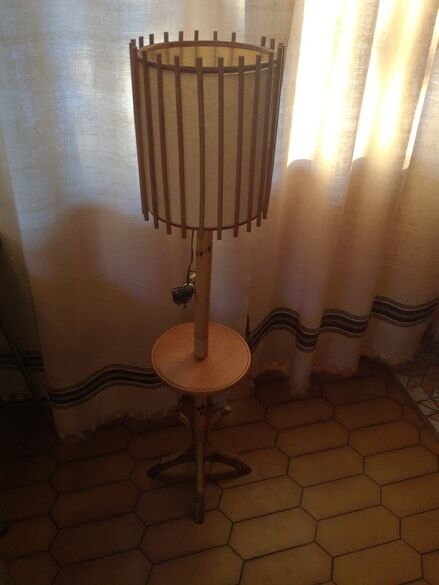 RR Art Vannerie rattan lamppost