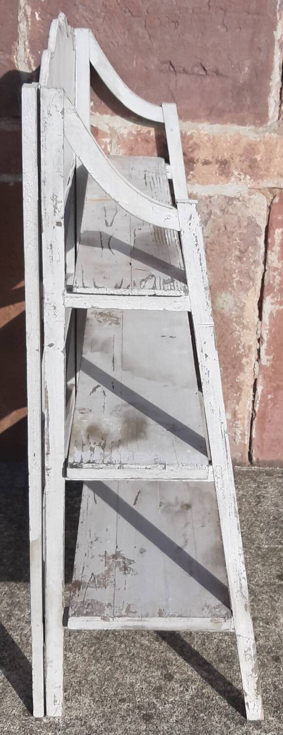 Plant shelf (foldable)