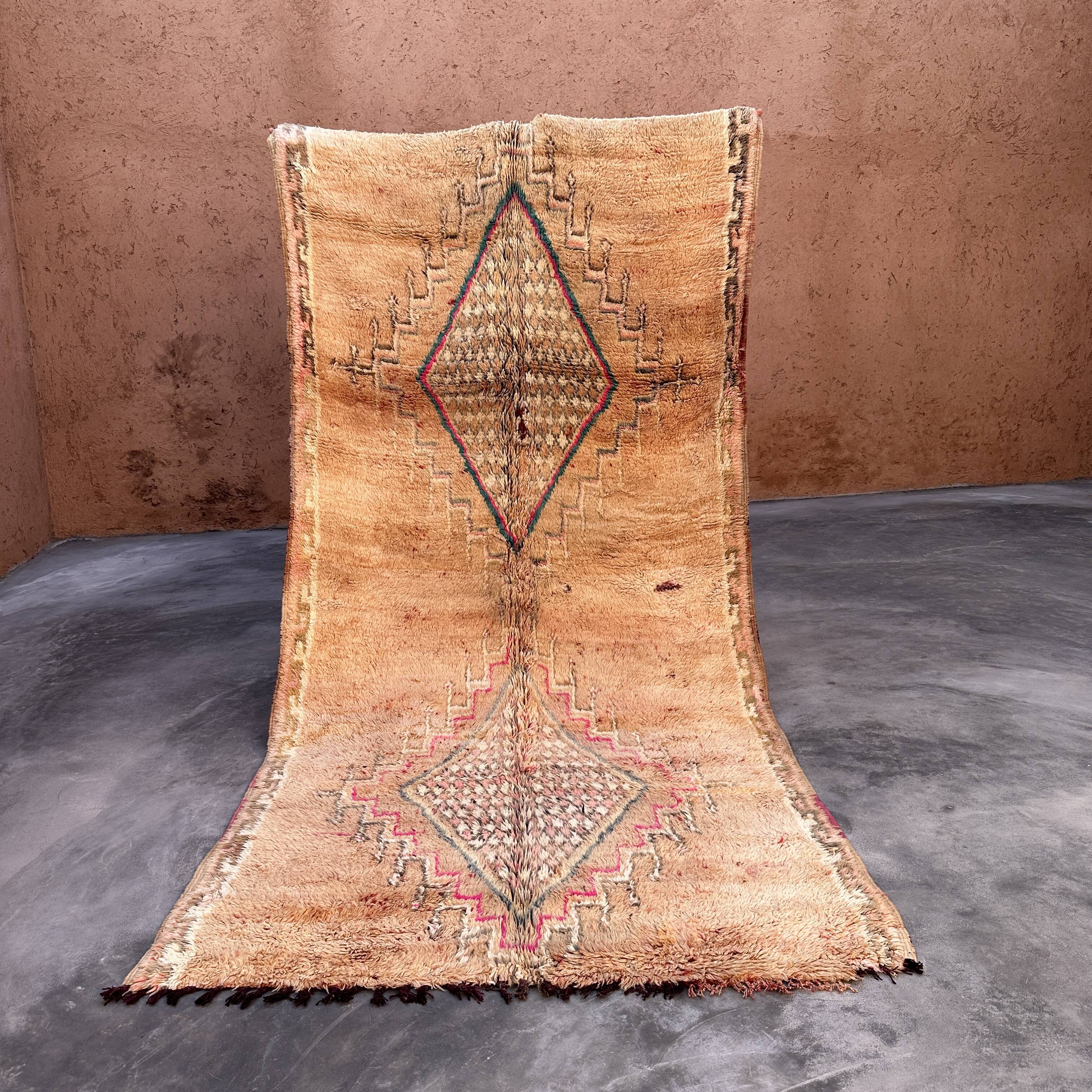 Boujad beige Moroccan rug - 343 x 159 cm