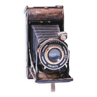 Pronto AGC bellows camera from the 40s