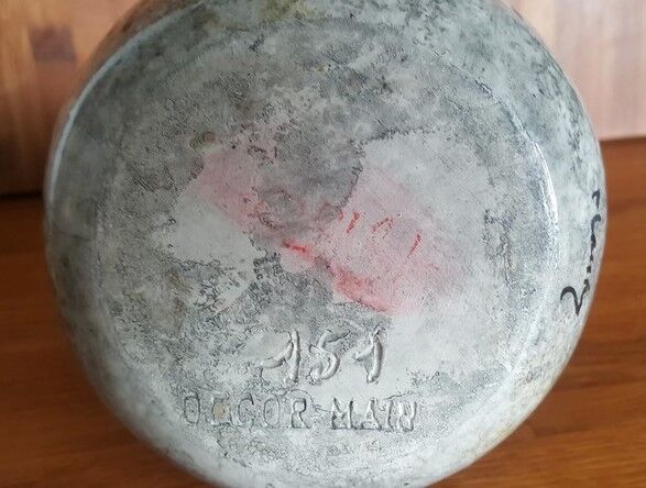 Vintage ceramic vase rock decoration