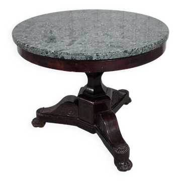 Mahogany and marble gueridon from the Restoration period.