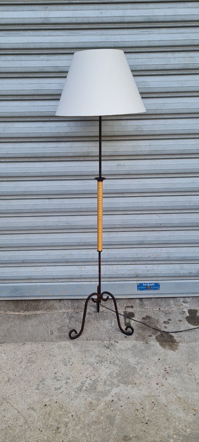 Wrought iron floor lamp and rope