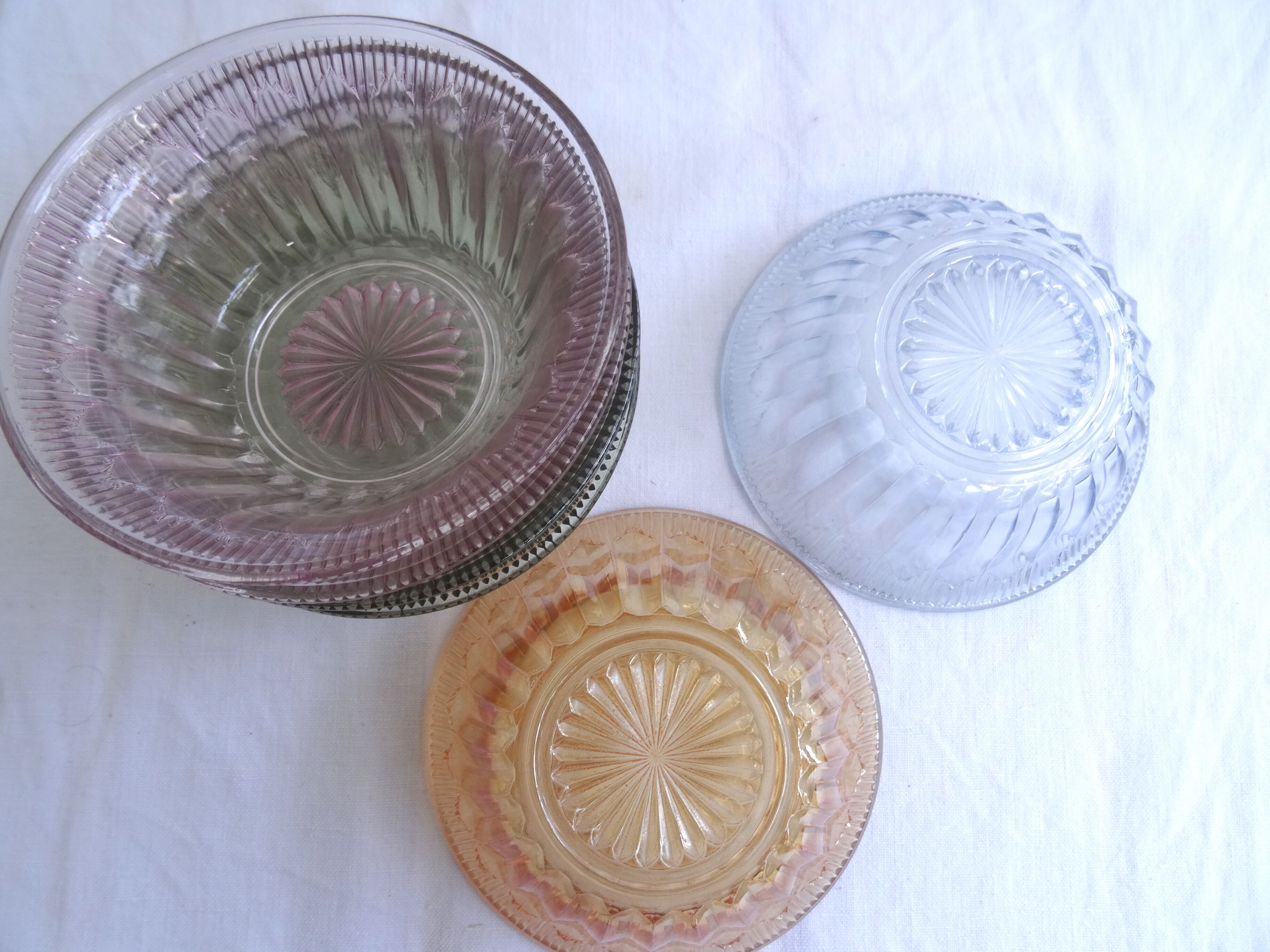 Lot of 6 glass ramekins