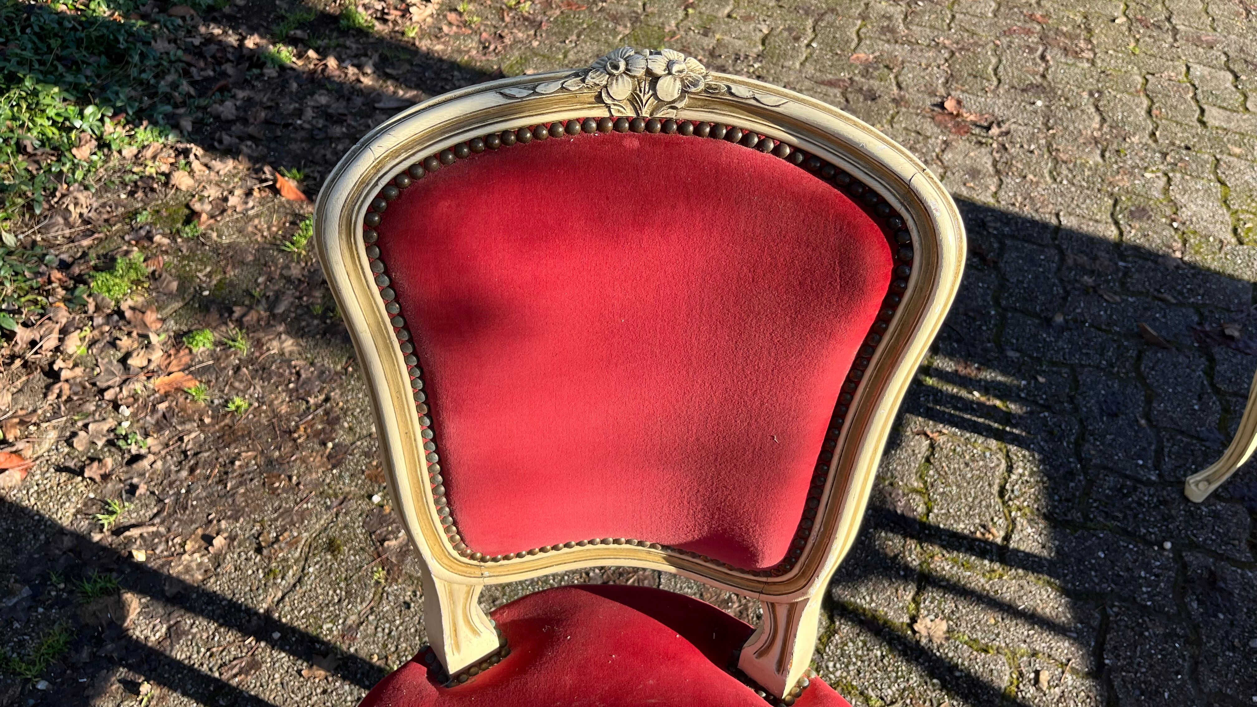 Paire de chaises style Louis XV