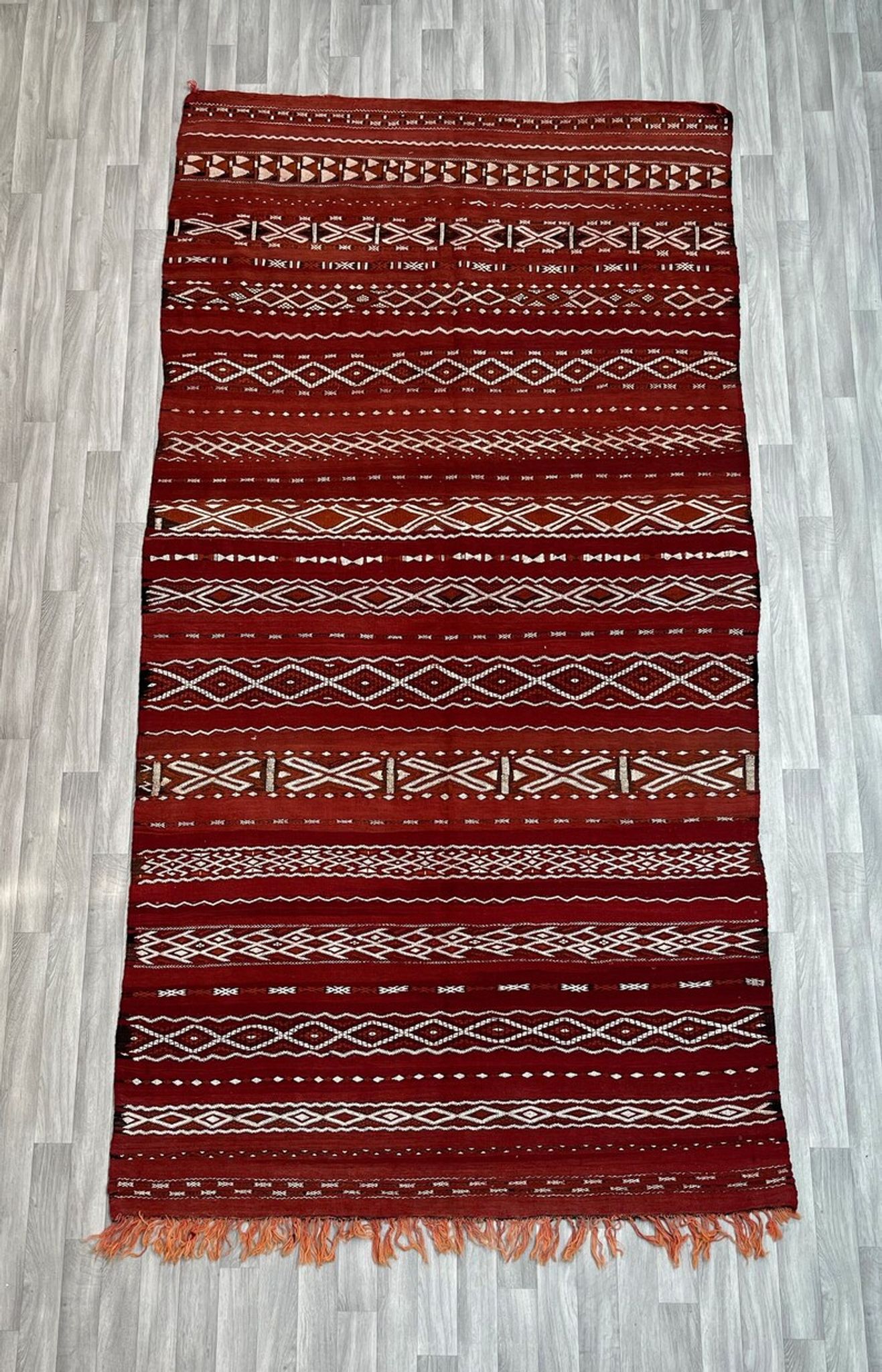 Old Zemmouri Kilim, Faltwoven Berber Rug, Handmade Moroccan Carper, Home Decor