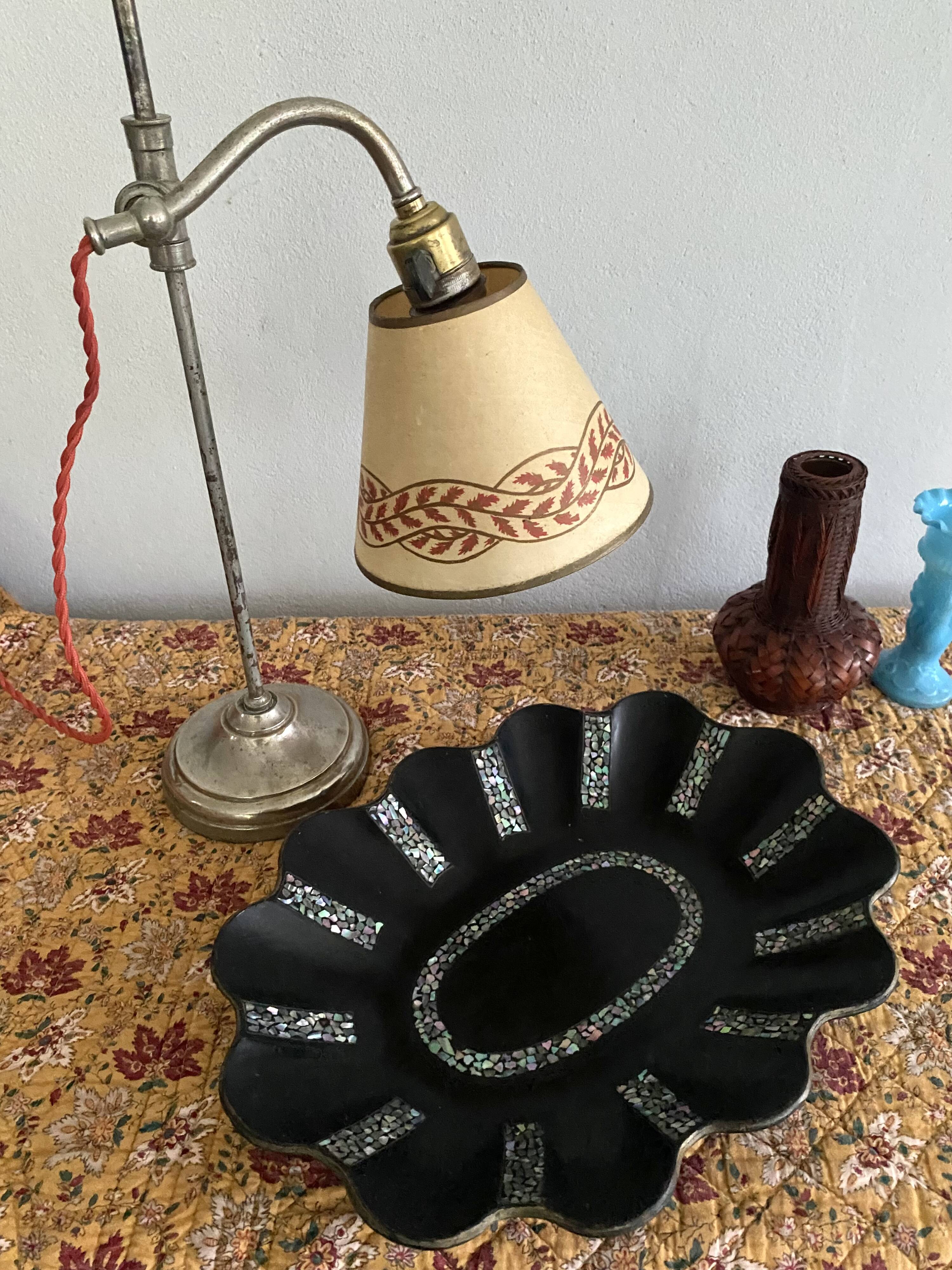 Basket 1900, boiled cardboard and mother-of-pearl