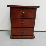 Commode à bijoux vintage