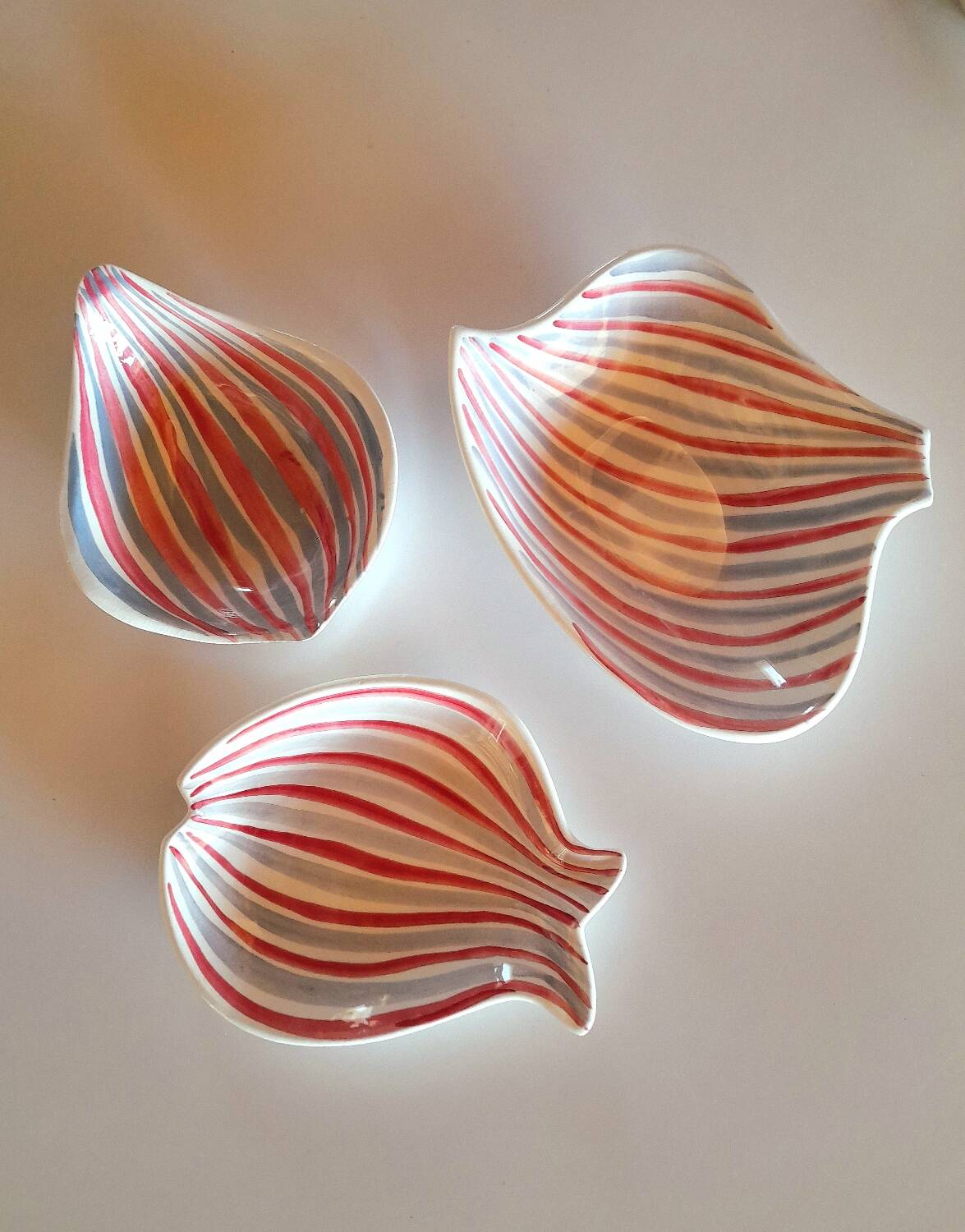 Alessio Tasca striped bowls, 1960.