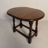 Vintage oak sidetable