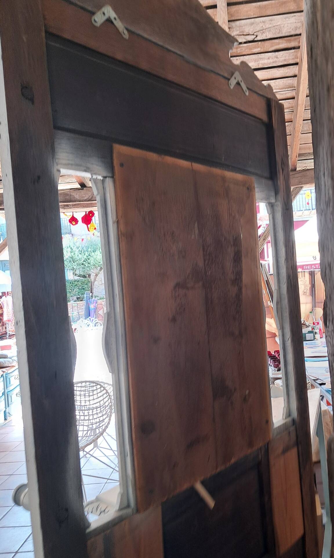 Coat rack
