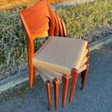 4 Niels Otto Møller chairs model 71