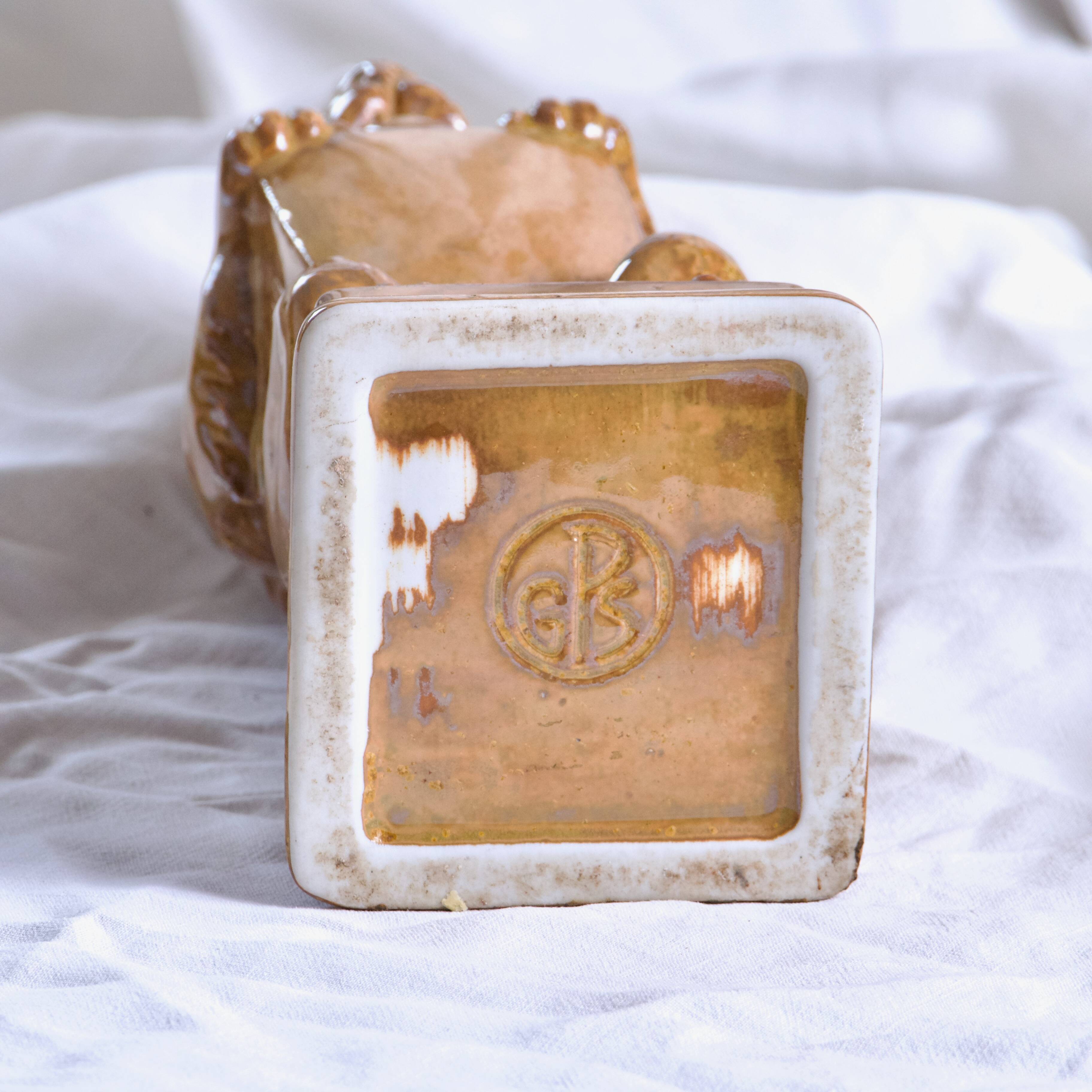 Vase - Antique zoomorphic lion bottle in enamelled stoneware signed Gps