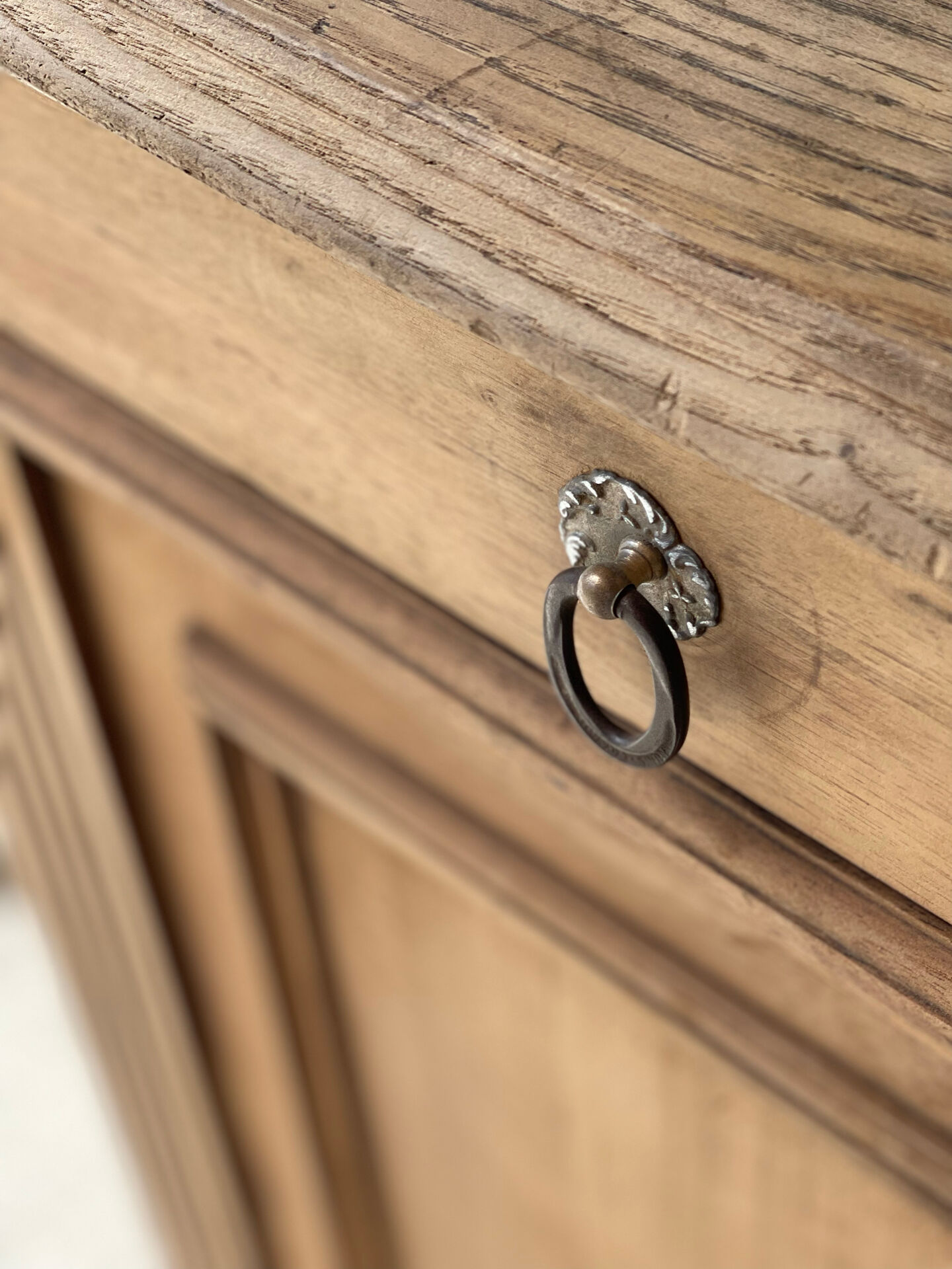 Parisian buffet - sideboard - dresser - storage - cupboard