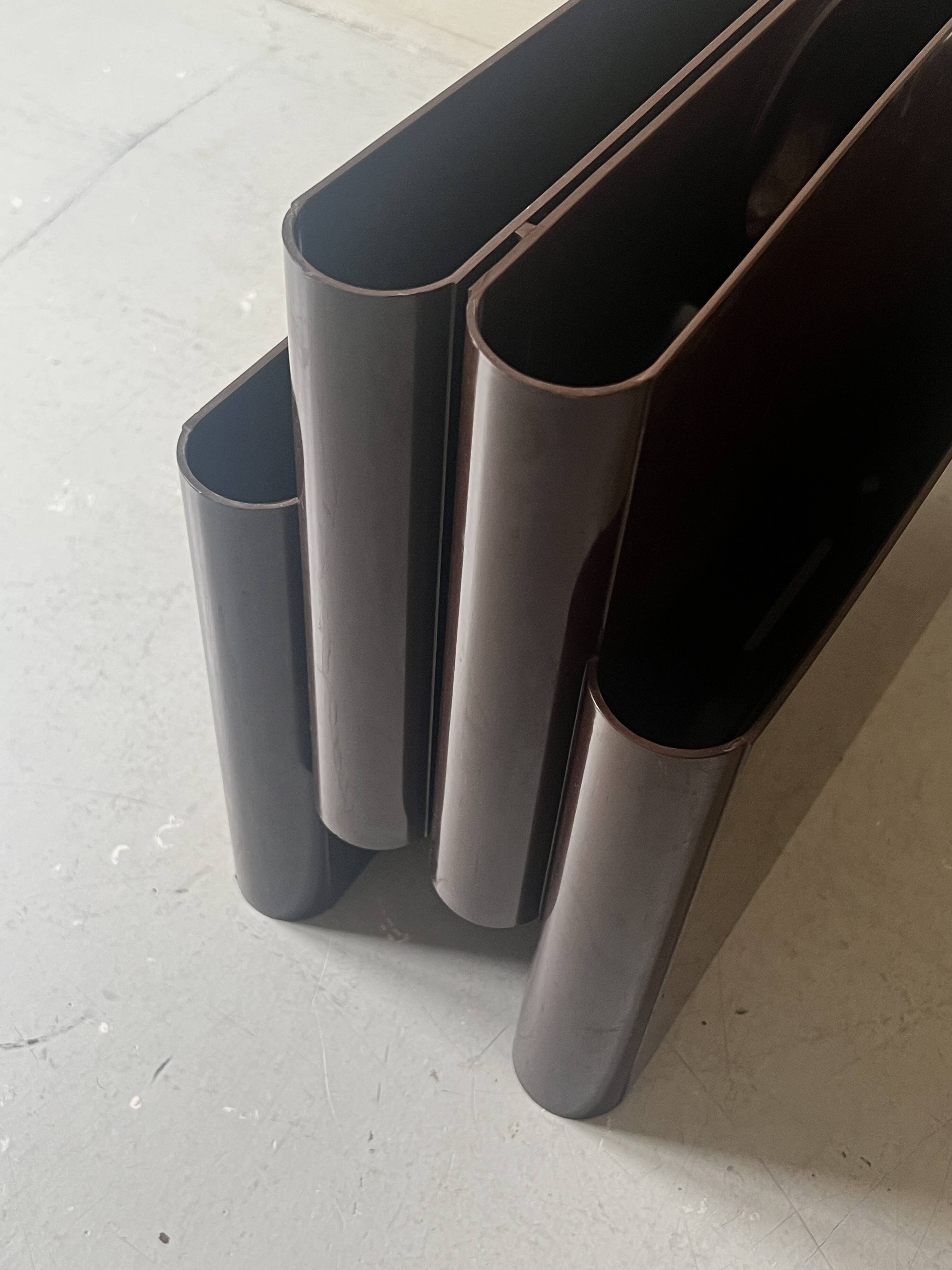 Brown magazine/vinyl holder by Giotto Stoppino for Kartell, design 1970.