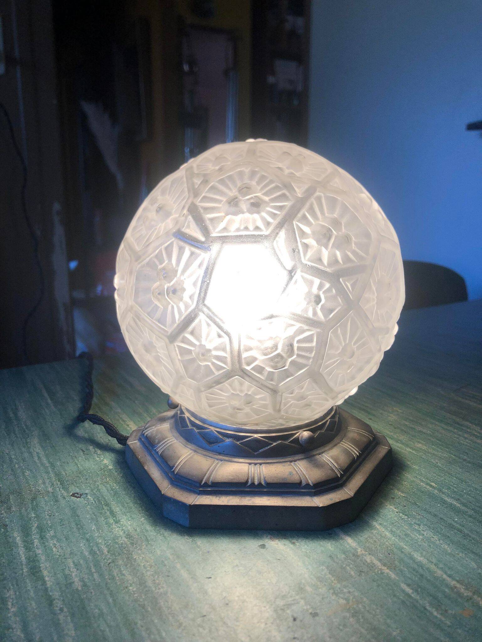 Charles Ranc art deco lamp, bedside lamp, nickel-plated bronze and glass globe