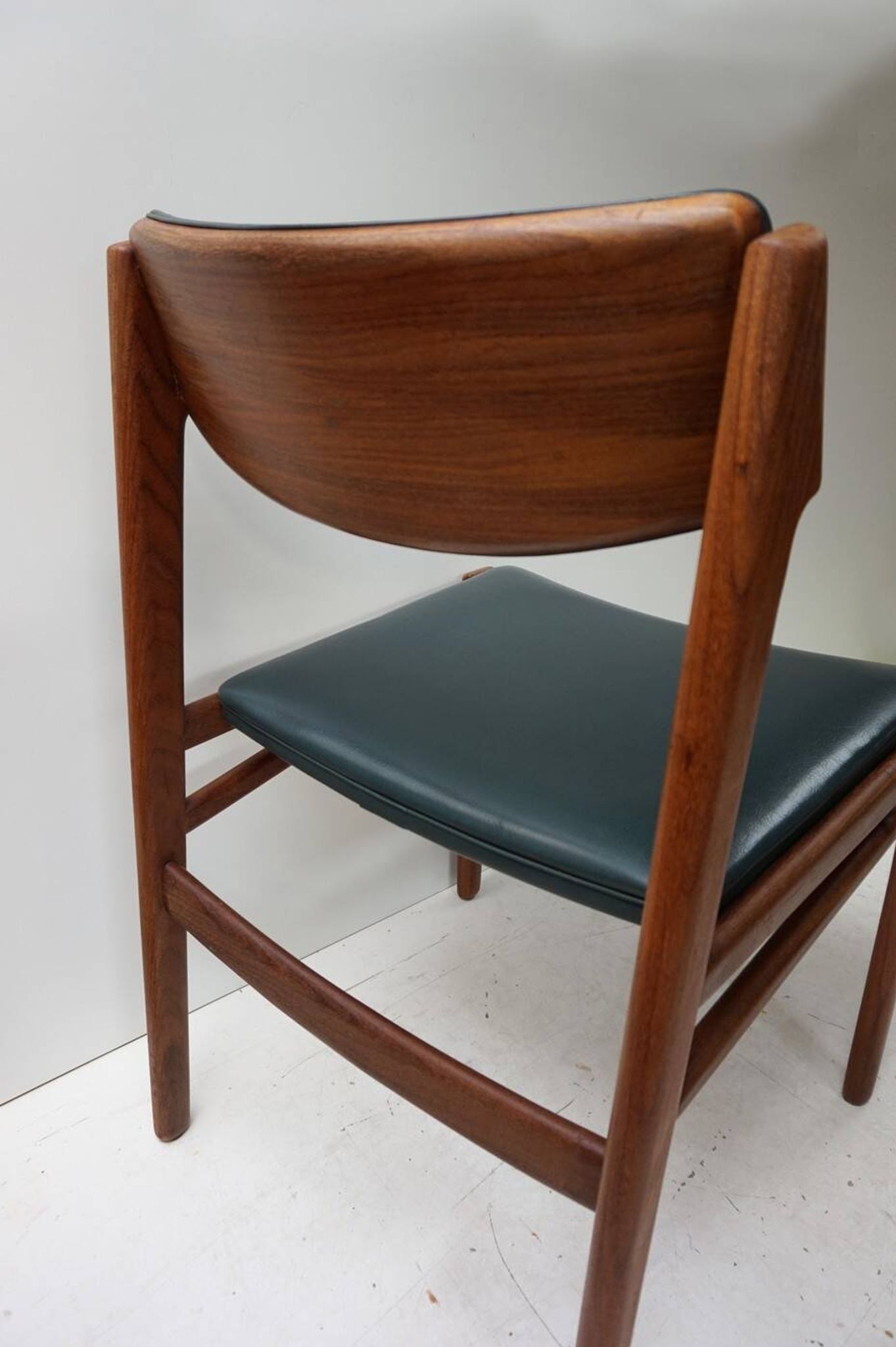 Set of 4 Scandinavian Teak and Green Leatherette Dining Chairs