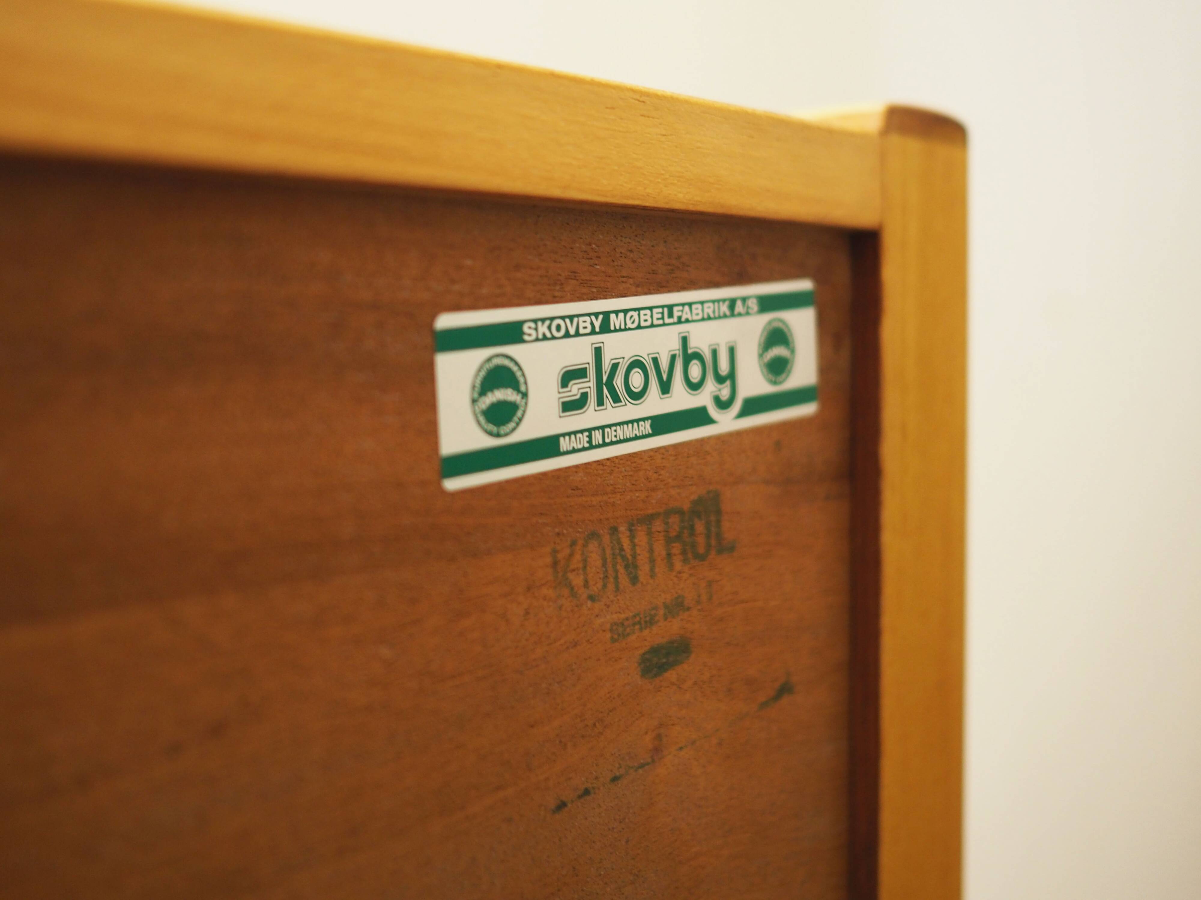 Buffet en hêtre, design danois, années 1970, production : Skovby Møbelfabrik