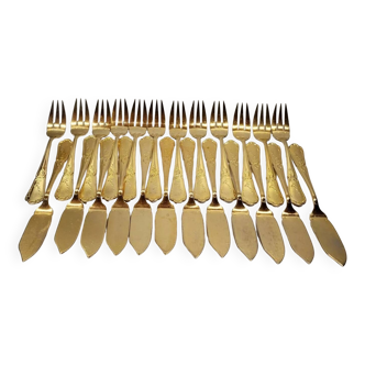 Gold metal fish cutlery, knives and forks 24 pieces