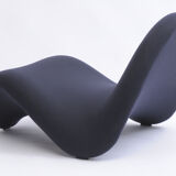 Tongue chair by Pierre Paulin