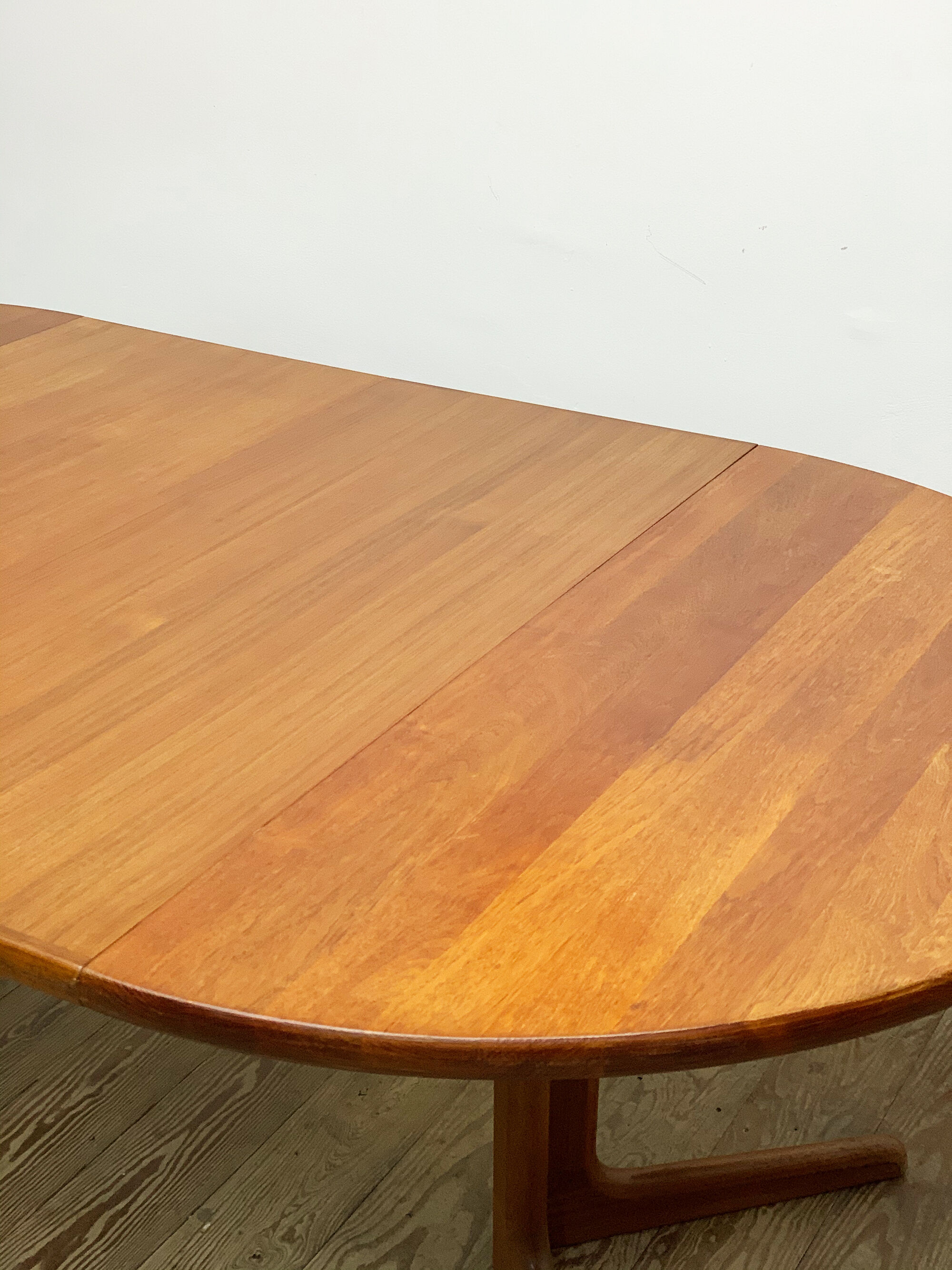Extendable round mid century teak dining table, 1950s, Denmark