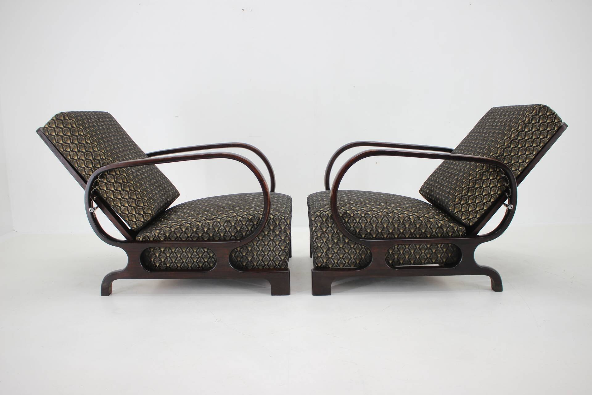 1930s Pair of Restored Art Deco Adjustable Armchairs, Czechoslovakia