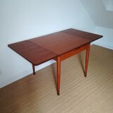 Extensible table