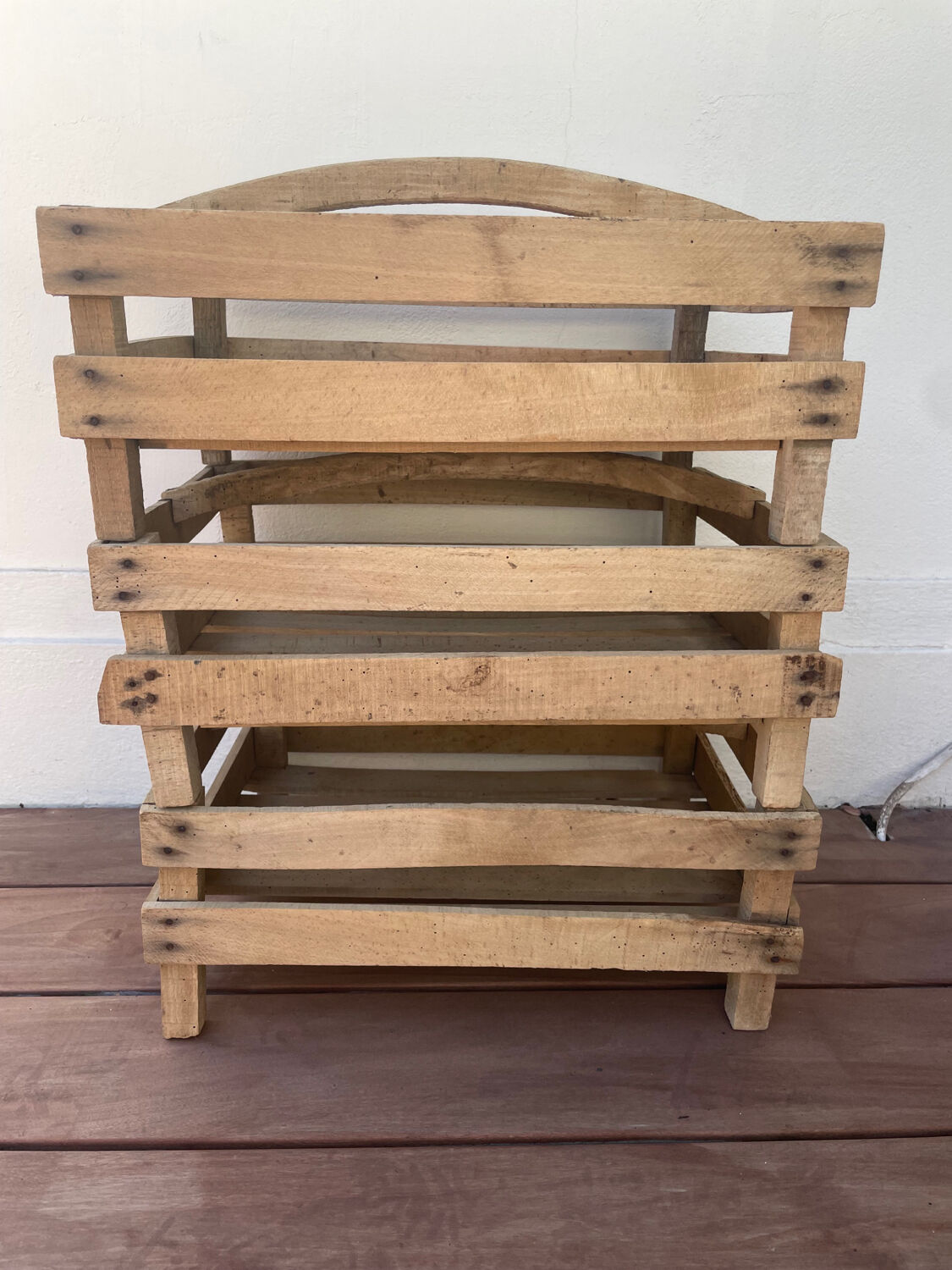 Set of shelves