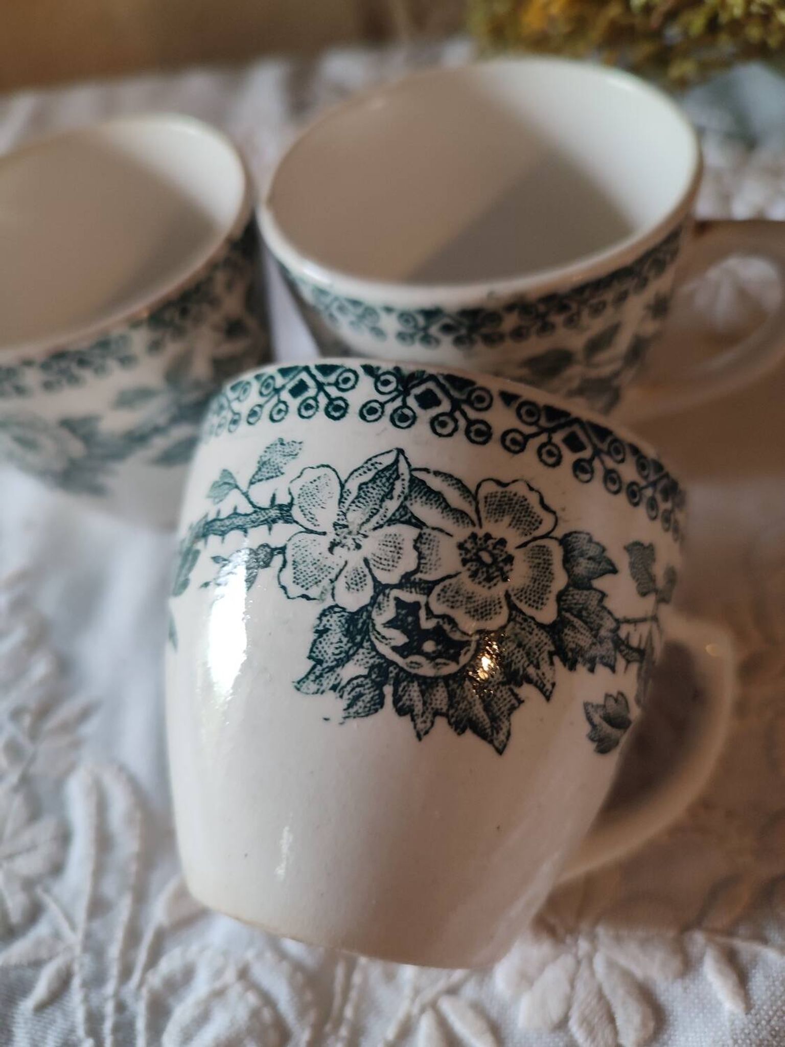 Tasse terre de fer St Amand modèle Guadeloupe