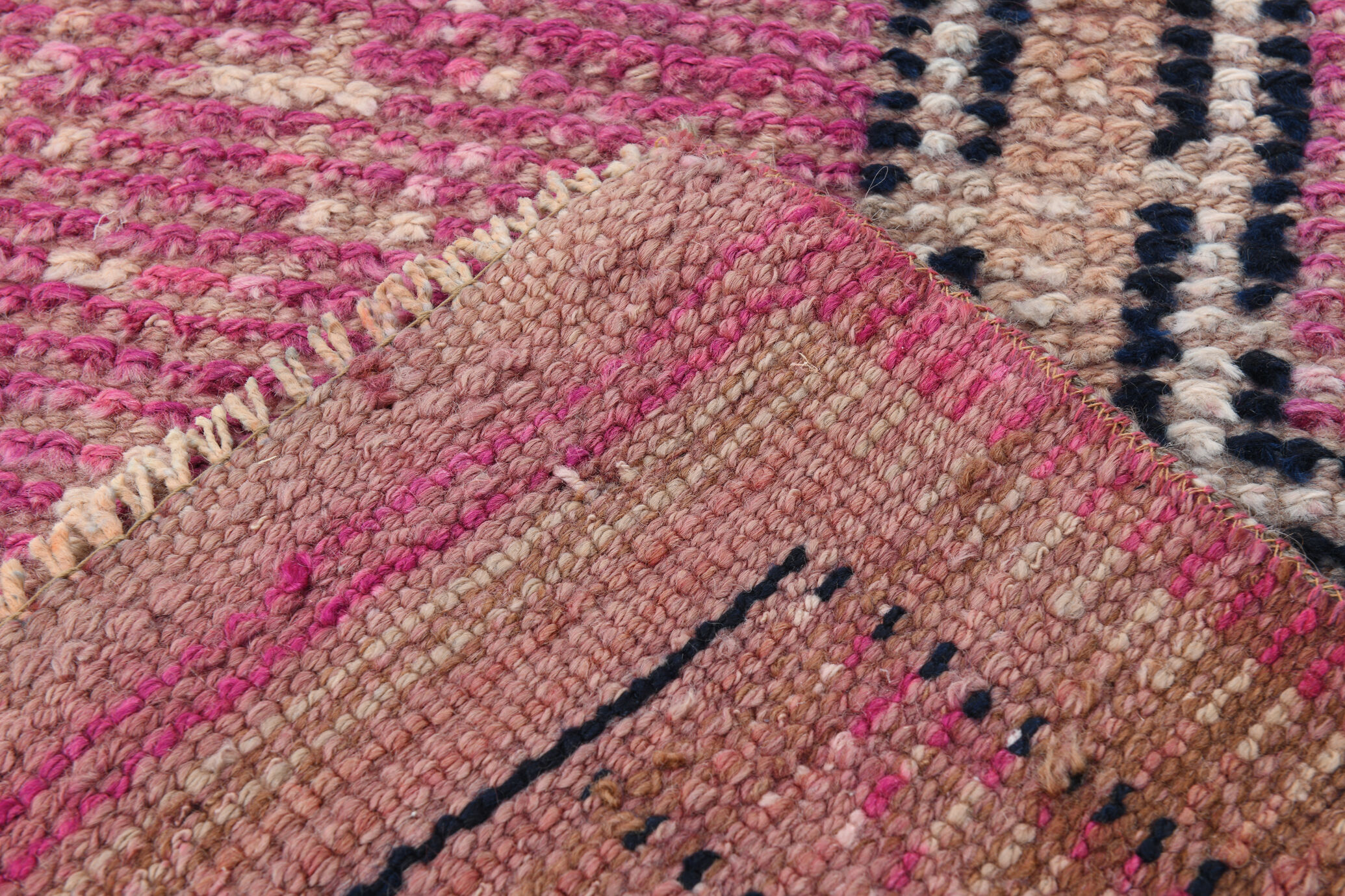 3x10 pastel pink & blue vintage rug