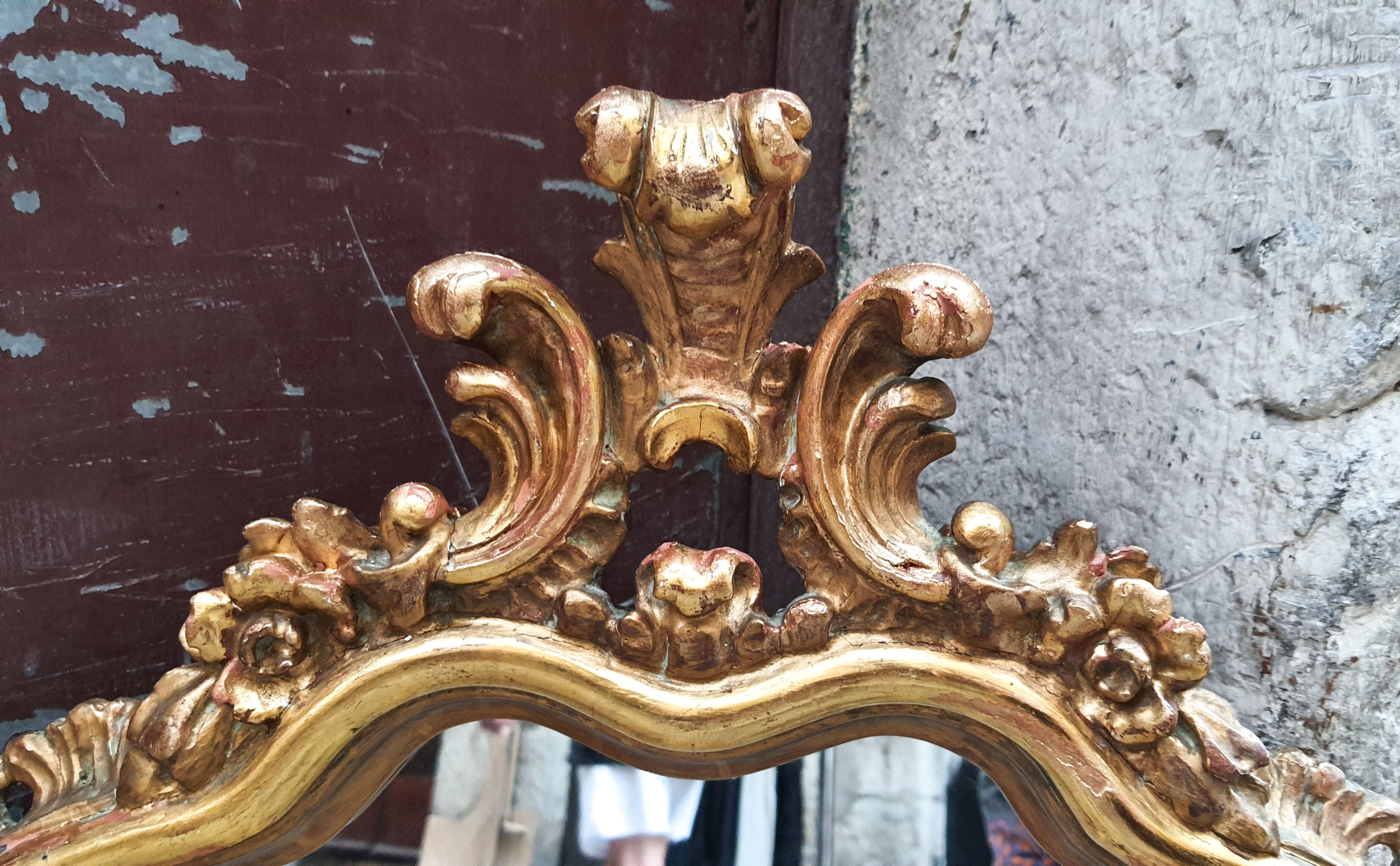 Classic mirror Louis XV gilded wood 80 cm
