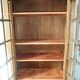 Armoire parisienne vitrée