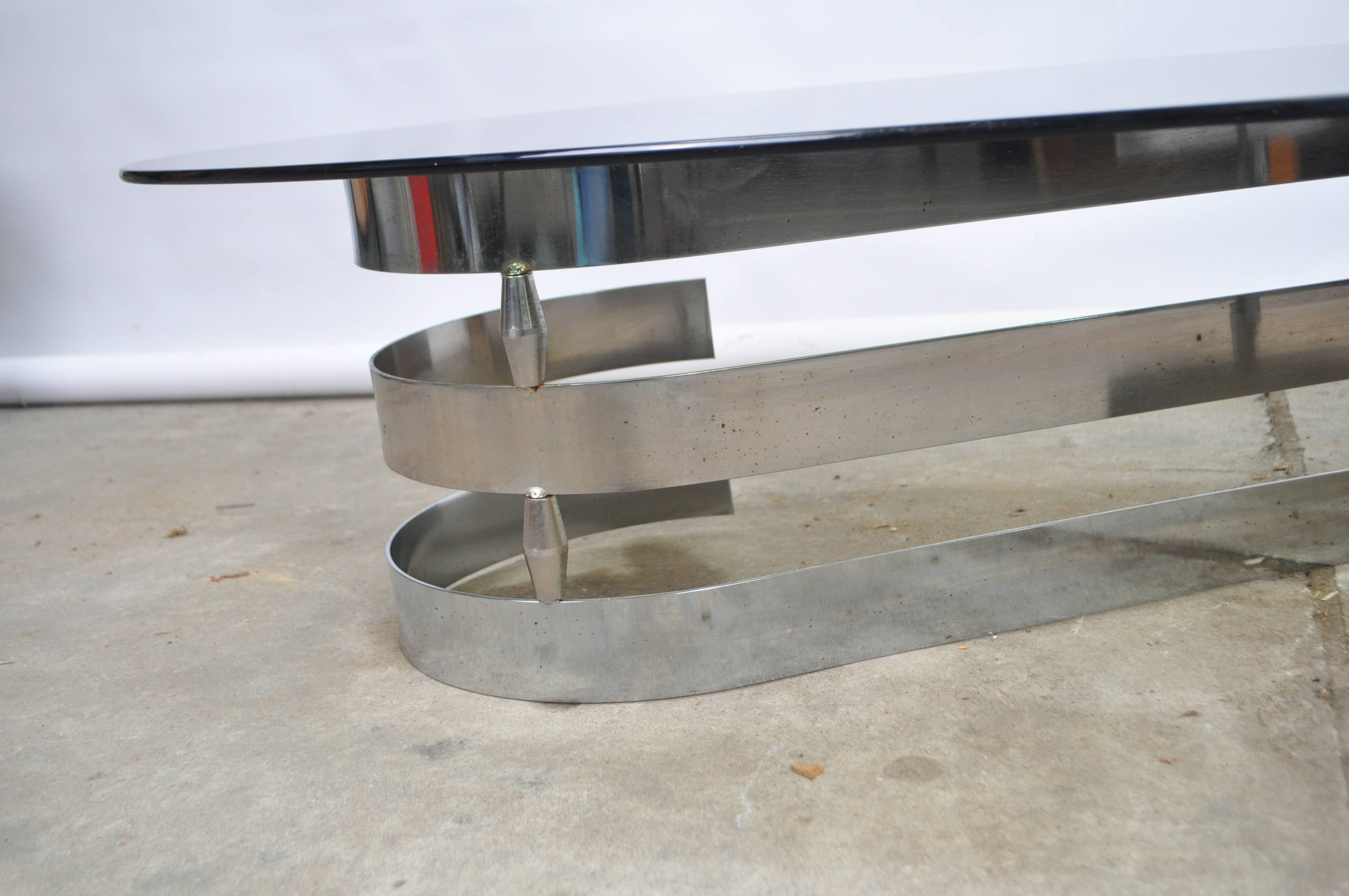 Italian designer coffee table 1970s