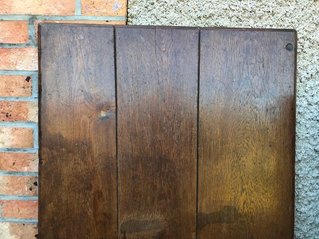 Old maie in solid oak