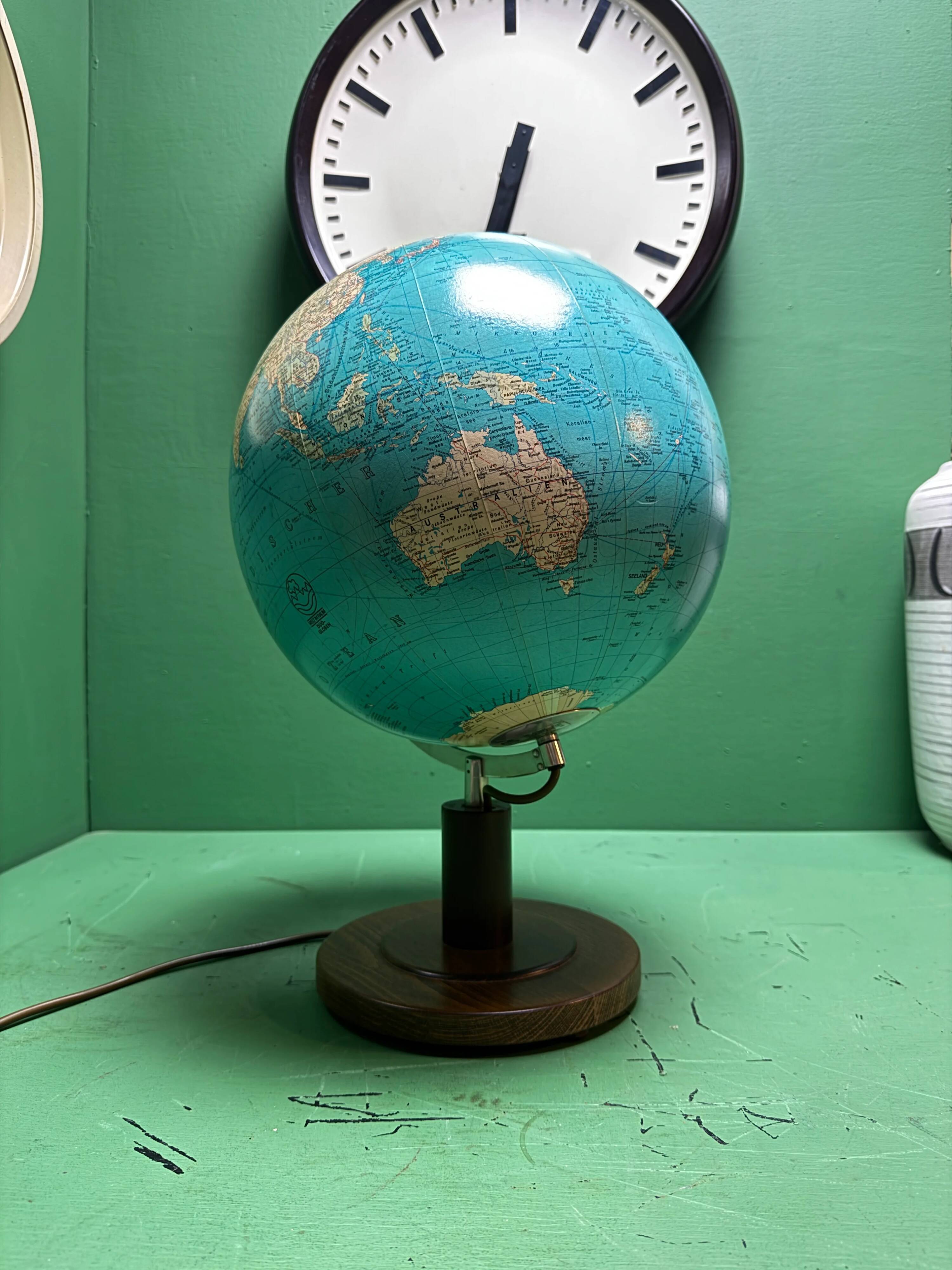 Lampe globe en verre Duo Welt Im Raum vintage des années 1980.